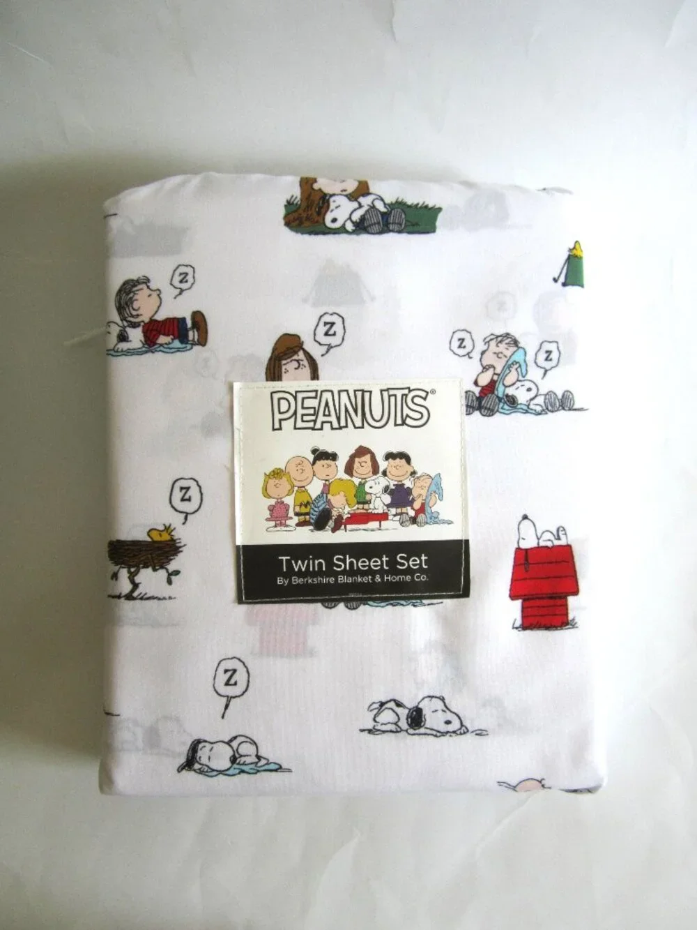 Snoopy Woodstock Peanuts Sleeping Berkshire Twin Sheet Set - Picture 1 of 10